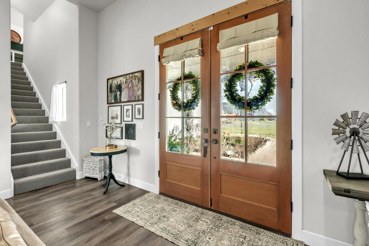 Entryway of a home for sale in Oklahoma City